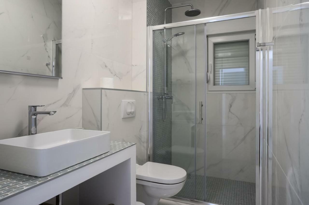 Villa Adastra Vinišće Kültér fotó